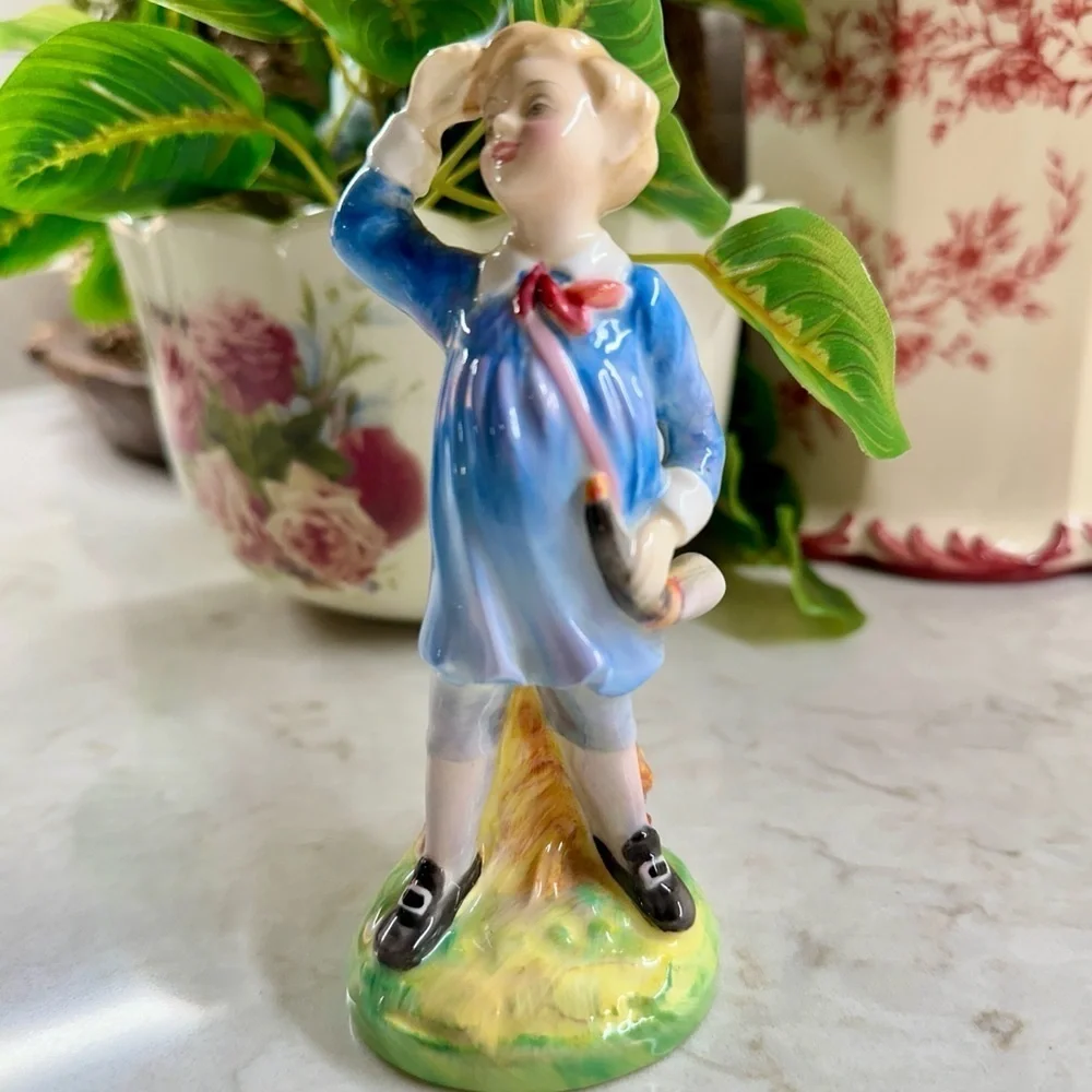 ROYAL DOULTON, HN2062, “LITTLE BOY BLUE” FIGURINE, LIMITED EDITION. 5 1/2” TALL.